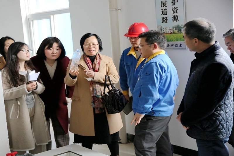 2019年3月8日，时任浙江省水利厅水资源管理处副调研员沈仁英莅临888集团调研指导